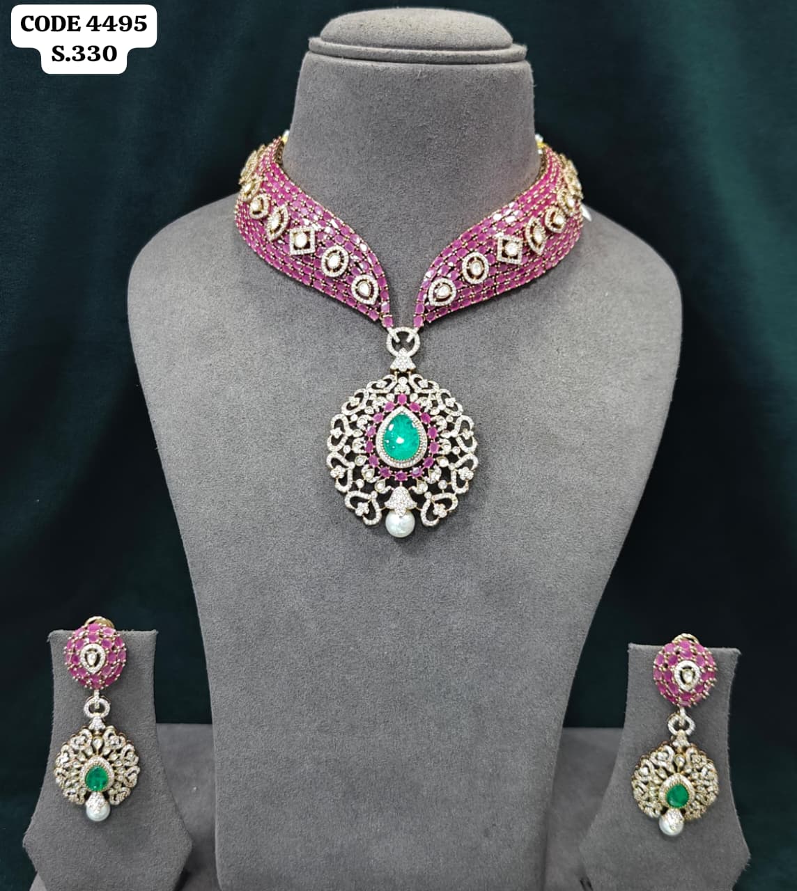 Necklace Set 022